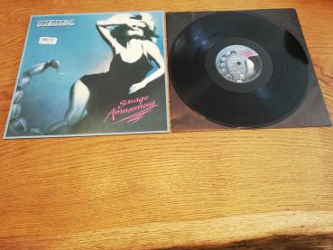 Scorpions Savage Amusement 1988 Harvest 1C064 746704 1 Europäische Pressung VG/VG+